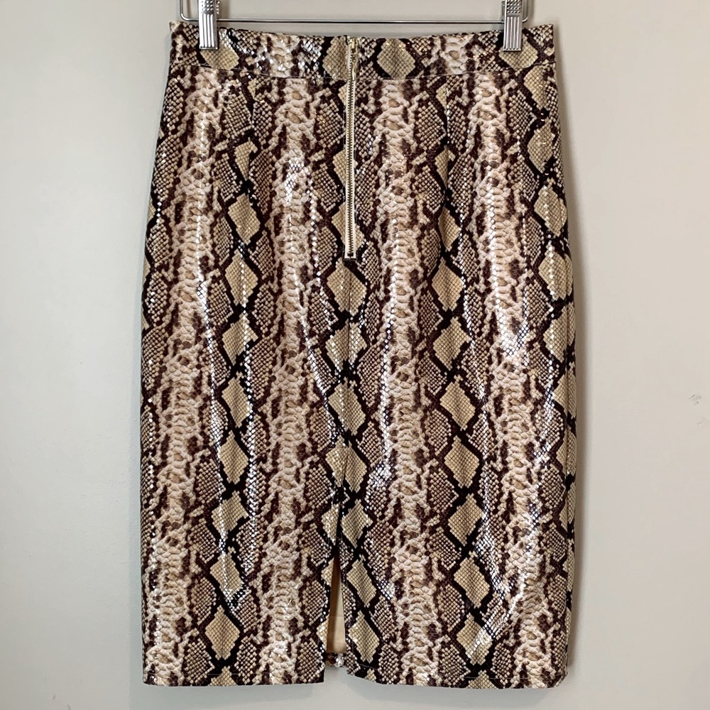 Guess by Marciano size 6 crocodile skirt - Picture 7 of 14